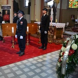 Procesyjne przeniesienie trumny bp. Nathana