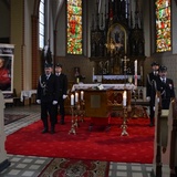 Procesyjne przeniesienie trumny bp. Nathana