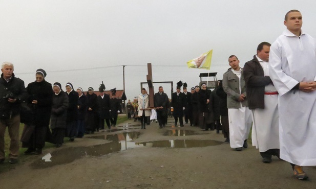 Droga Krzyżowa w KL Birkenau