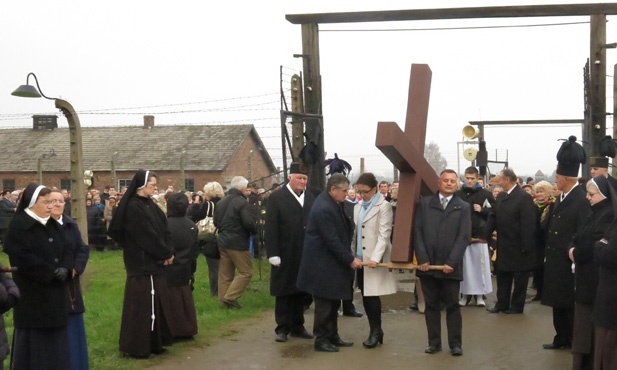 Droga Krzyżowa w KL Birkenau