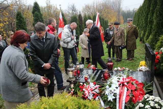 Grób partyzantów "Bartka" w Mazańcowicach