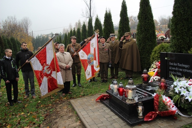 Grób partyzantów "Bartka" w Mazańcowicach