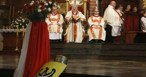 Niepodległość - zwycięstwo nad szatanem