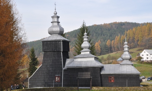 Kościół w Czarnej (dawna cerkiew św. Dymitra)