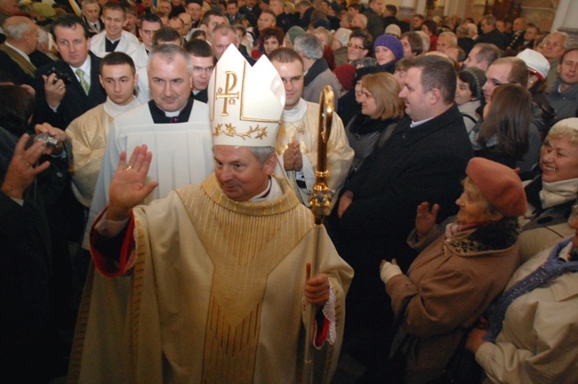 Bardzo dziękuję za pełną życzliwości obecność  - fragment podziękowania wypowiedzianego przez bp. Tomasika