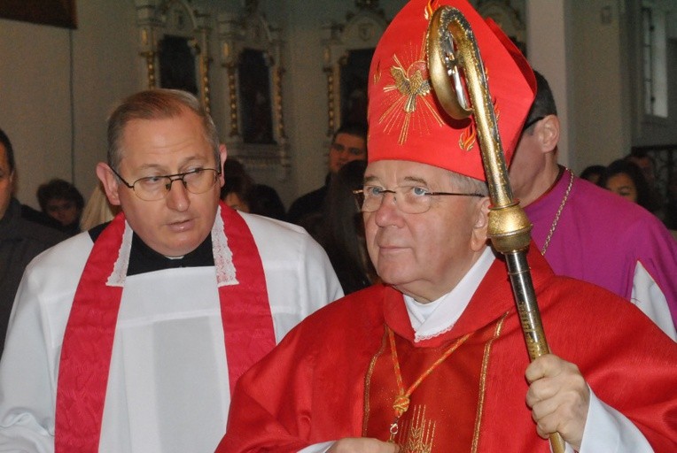 Bierzmowanie w Pleckiej Dąbrowie