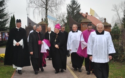 Bierzmowanie w Pleckiej Dąbrowie