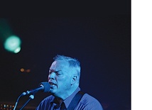 Długie, leniwie snujące się dźwięki, po których płynęła spokojnie gitara Davida Gilmoura, od dziesięcioleci były znakiem rozpoznawczym Pink Floyd