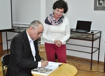 Bogusław Szwedo podczas promocji swojej najnowszej książki