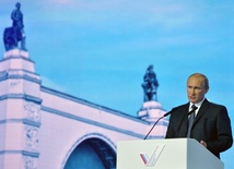 Putin: USA chcą sobie podporządkować Rosję