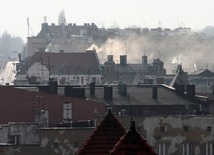 Miasta Europy wciąż w chmurach zanieczyszczeń