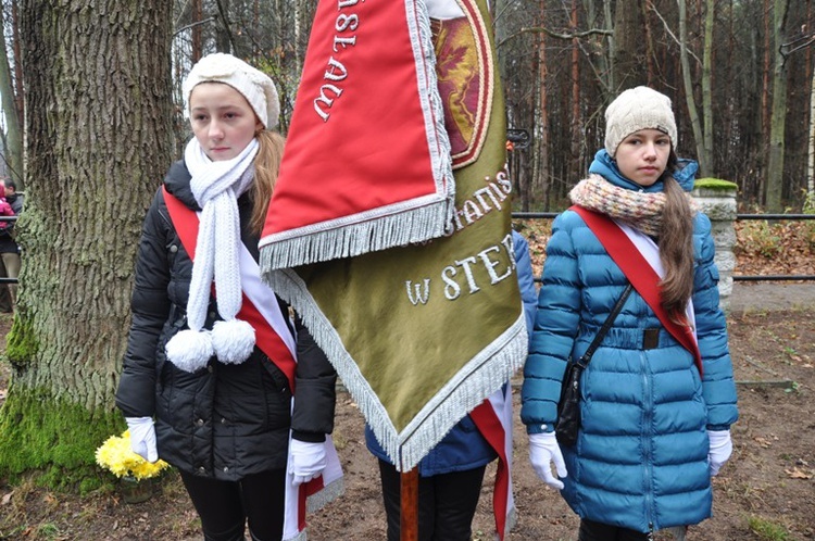 Sterkowiec, Msza św. za poległych