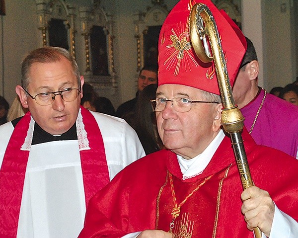  Bp Roman Marcinkowski i ks. Jacek Marciniak