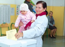 Na Lubelszczyźnie głosowano w prawie osiemdziesięciu gminach i miastach