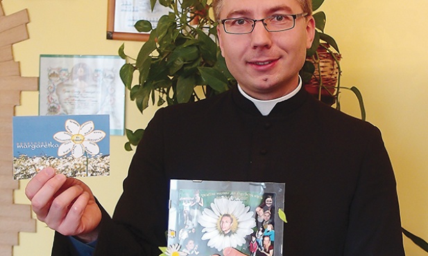 Osoby z margaretek pamiętają też o imieninach, urodzinach księdza, o rocznicy święceń. To piękne – cieszy się ks. Mirosław Kozina