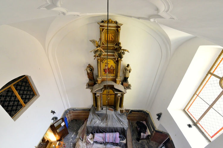 Remont kościoła pw. Świętego Krzyża