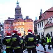 Spłonęła znaczna część dachu i górnego piętra Zamku Książ