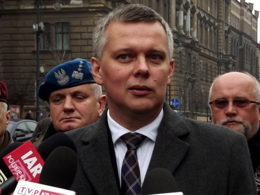 Siemoniak: Działania Rosjan są ostentacyjne