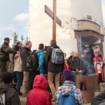 Przekazanie znaków ŚDM na Kopie Biskupiej