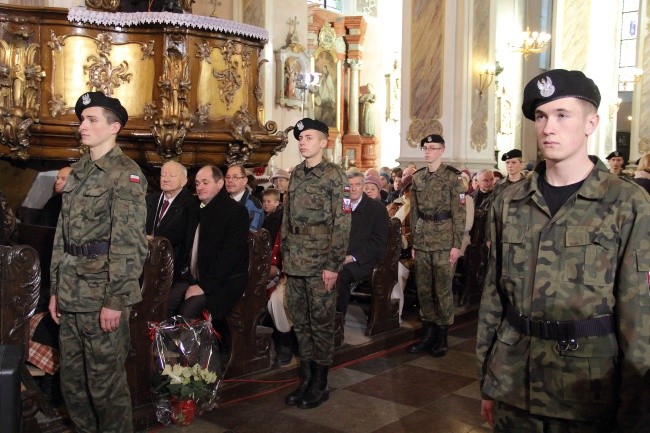 Msza św. w kościele pw. św. Ignacego Loyoli 