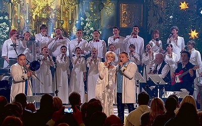   Jasnogórski koncert  kolędowy to jedno z najważniejszych  wydarzeń w 15-letniej  karierze zespołu