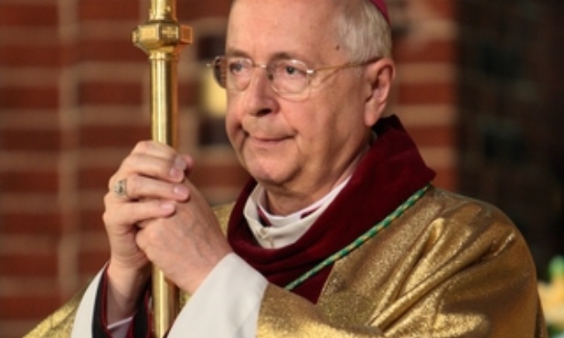 Abp Gądecki o potrójnym kryzysie rodzin