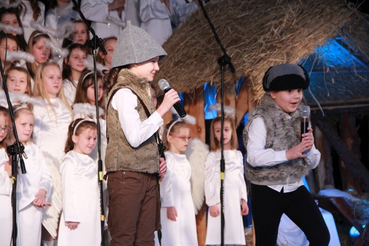 Świąteczny program "Ziarenek Nadziei"