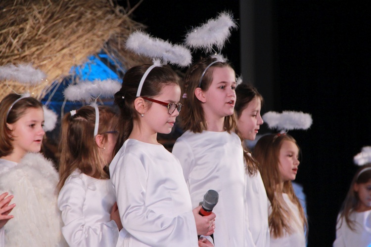 Świąteczny program "Ziarenek Nadziei"