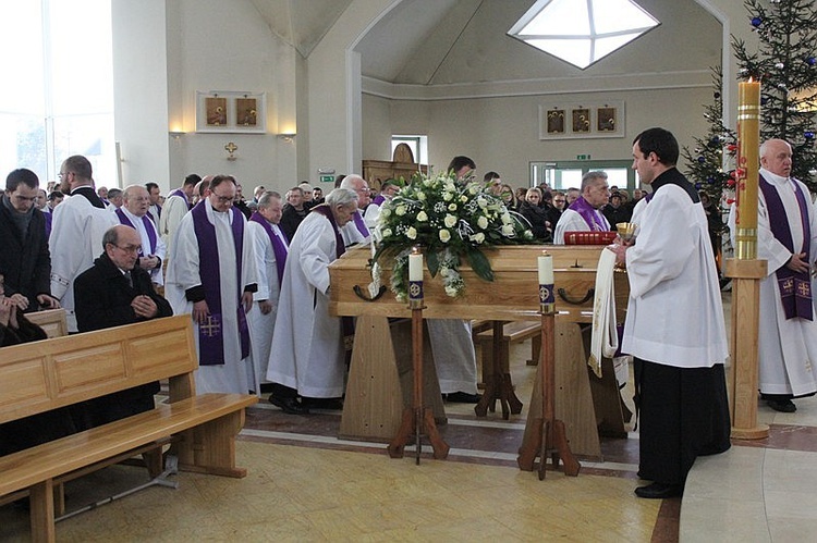 Pogrzeb śp. ks. Franciszka Mąkini SAC