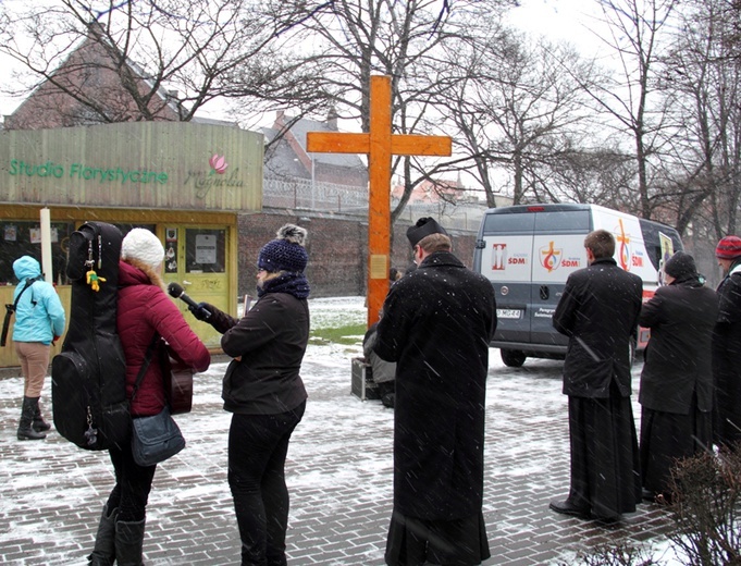 Krzyż ŚDM przed aresztem