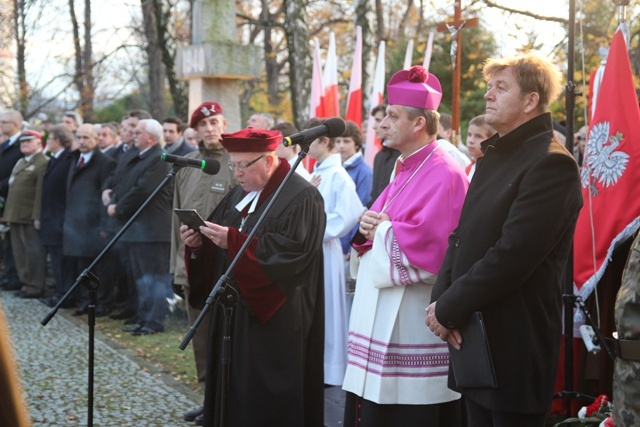 Pierwszy rok pasterzowania bp. Romana Pindla