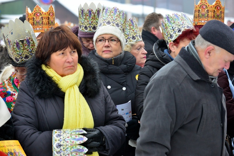 Nowa Ruda Słupiec - orszak - w drodze