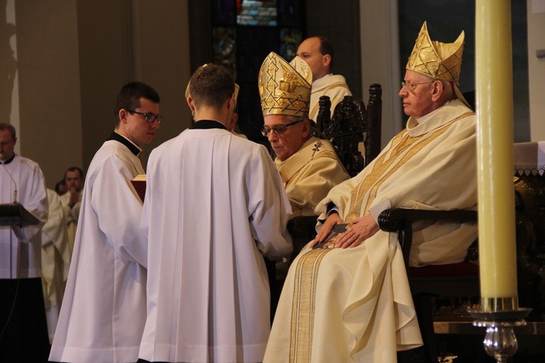 Święcenia biskupie