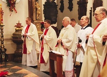 Biskup ordynariusz przewodniczył Eucharystii i nabożeństwu dziękczynno-błagalnemu
