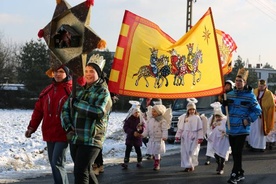 Na czele tysięcznego orszaku maszerowali najmłodsi kolędnicy