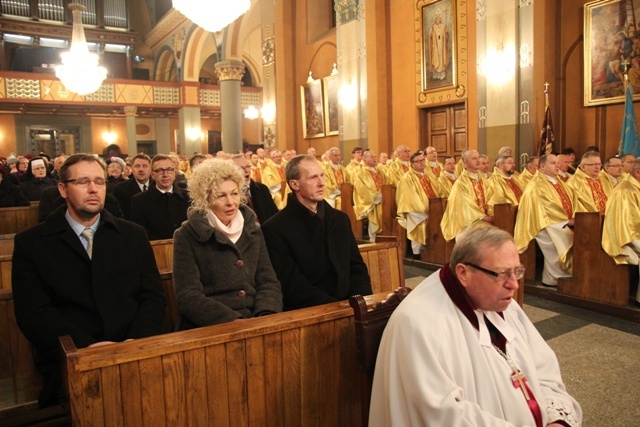 Msza św. w 1. rocznicę sakry i ingresu bp. Romana Pindla