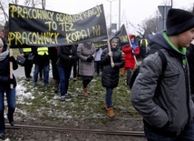 "2 tys. górników kontynuuje protest"