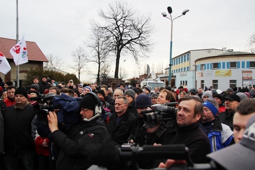 Manifestacja poparcia dla górników kopalni "Brzeszcze"