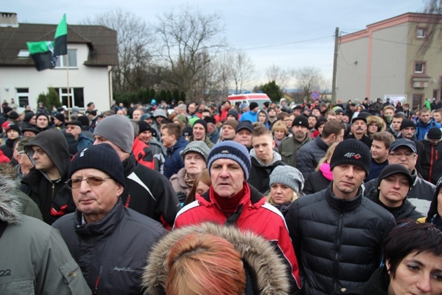 Manifestacja poparcia dla górników kopalni "Brzeszcze"