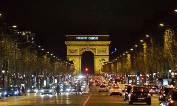 Rodzina zamachowca potępiła ataki w Paryżu