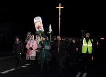 Druga nocna pielgrzymka z Miedniewic do Niepokalanowa