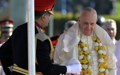 Papież Franciszek przybył do Sri Lanki