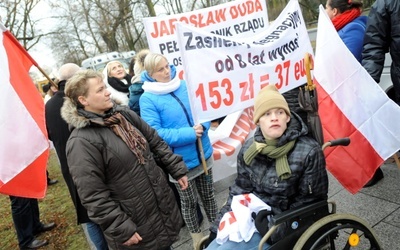 Protest rodziców dzieci niepełnosprawnych