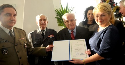 Honory dla stuletniego żołnierza