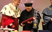 Tytuł doktora honoris causa dla abp. Wesołego