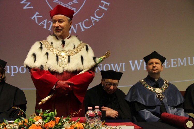 Tytuł doktora honoris causa dla abp. Wesołego