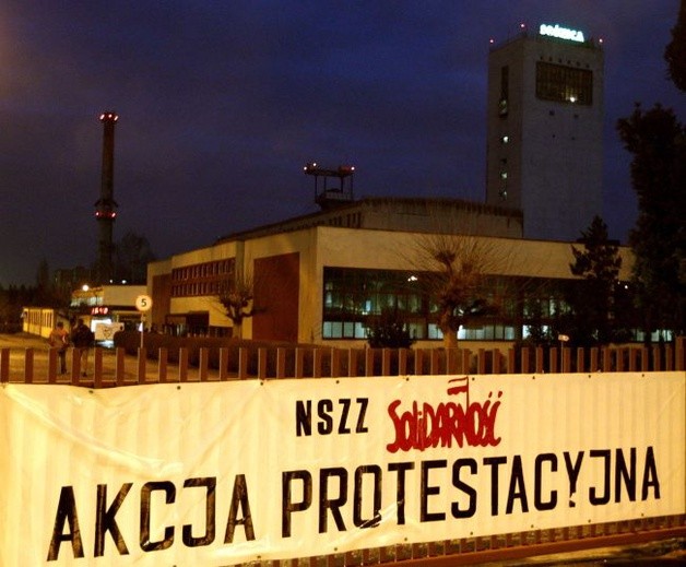 Głodują w kopalni, chcą zaostrzyć protest