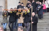 Symbole ŚDM w archikatedrze i seminarium