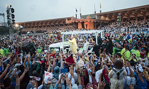 18.01.2015. Filipiny, Manila. Msza święta z papieżem Franciszkiem zgromadziła ok. 6 milionów ludzi. 