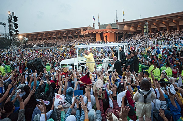 18.01.2015. Filipiny, Manila. Msza święta z papieżem Franciszkiem zgromadziła ok. 6 milionów ludzi. 